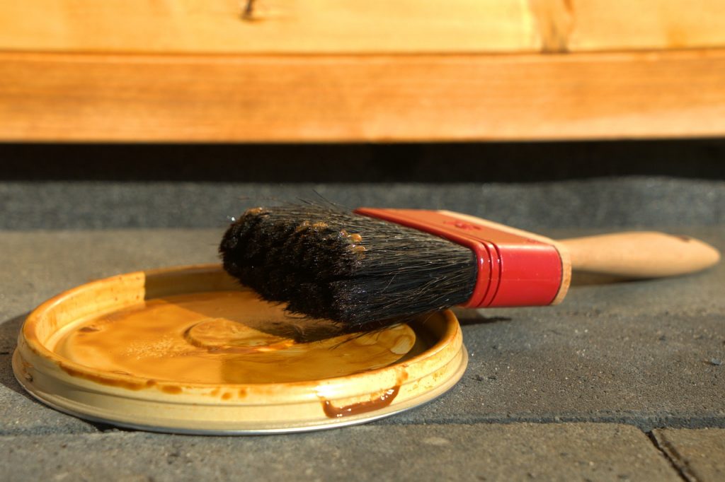 a cigar on a plate